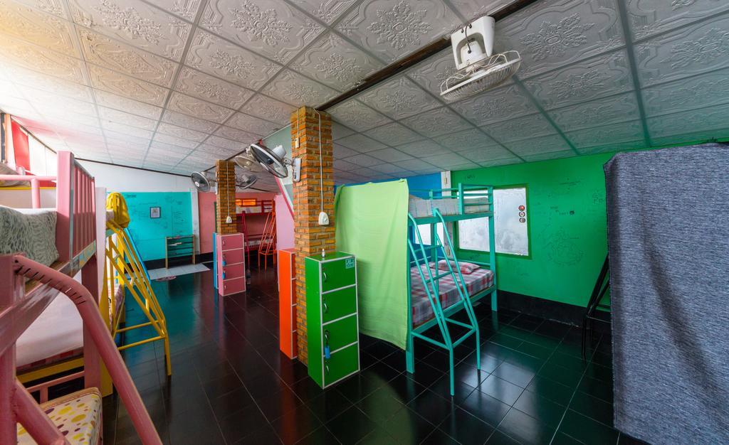 Funky Box Hostel Chiang Khong Exterior foto